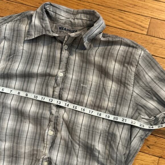 Mens Size L Gray Wrangler Button Shirt Gray and white  100% cotton  Great condit - Picture 4 of 6